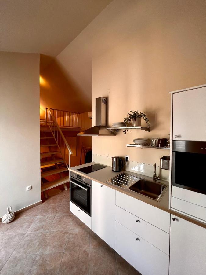Holiday home Zore *